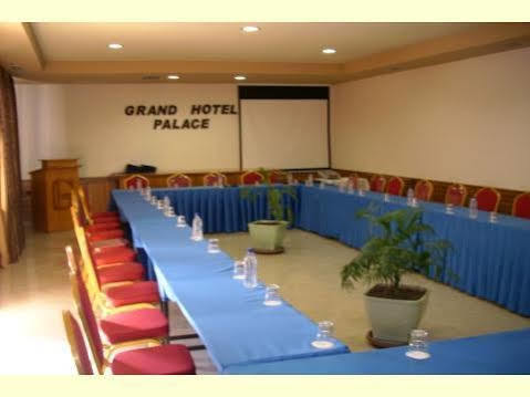 Grand Palace Hotel Korce Eksteriør bilde
